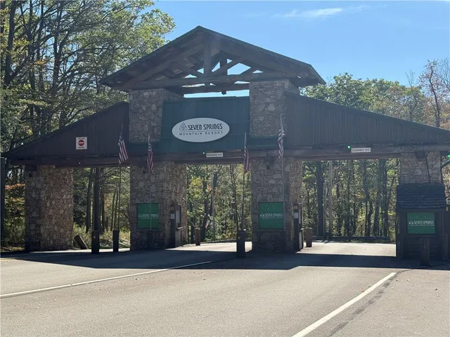 $250,000 | 1 Sunridge Road, Unit H1, Champion, PA 15622