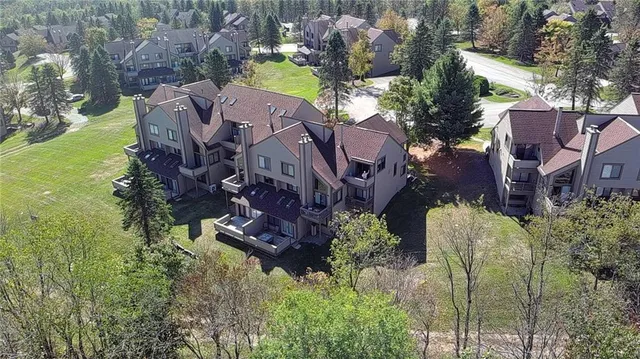 $250,000 | 1 Sunridge Road, Unit H1, Champion, PA 15622