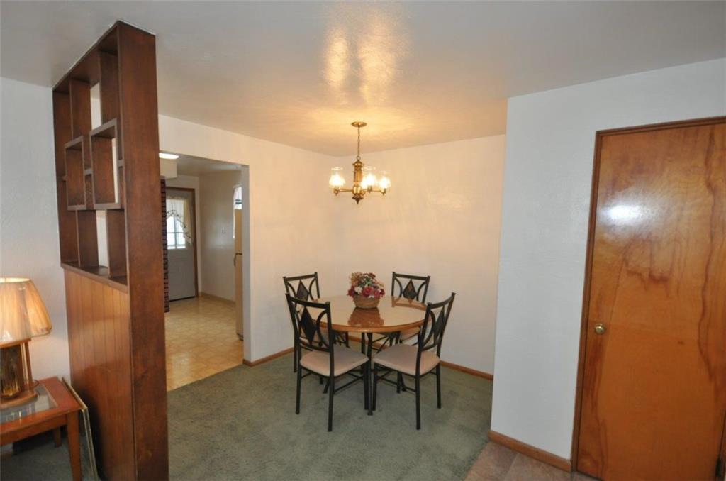 874 Middle Road Pittsburgh, PA 15234 - Photo 6 of 14 Gallery Image 6