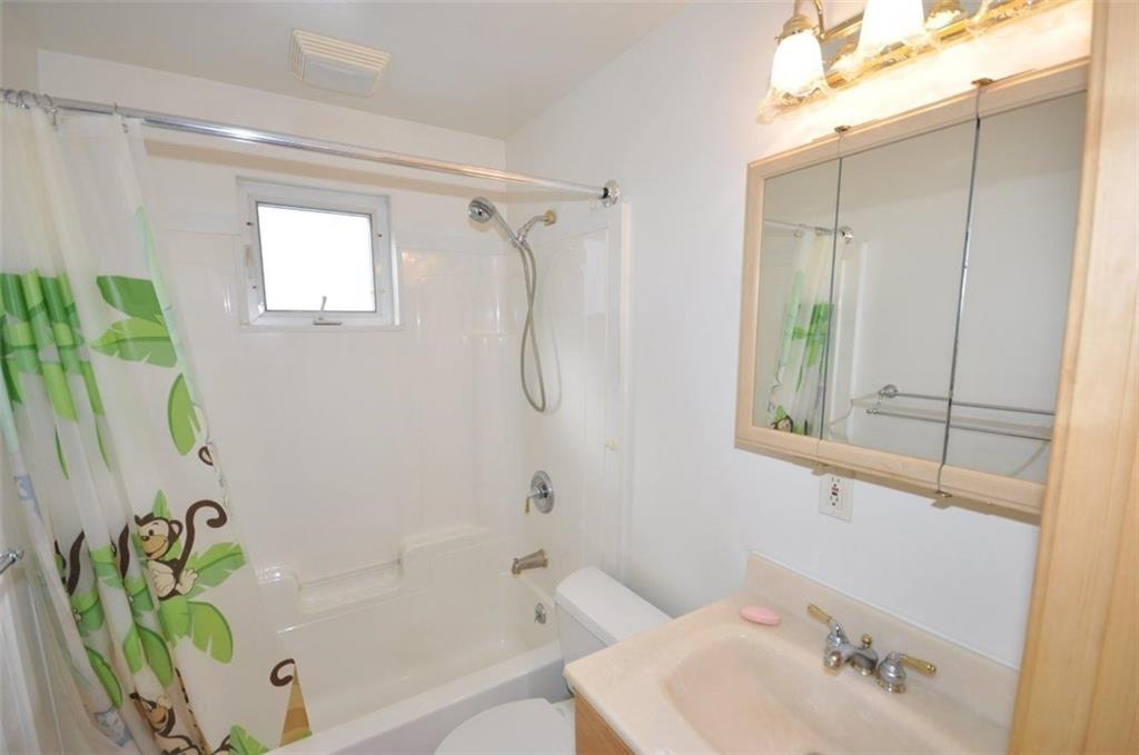 874 Middle Road Pittsburgh, PA 15234 - Photo 8 of 14 Gallery Image 8