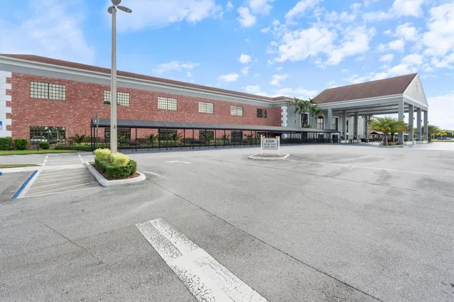 $59,900 | 272 Dorset G, Boca Raton, FL 33434