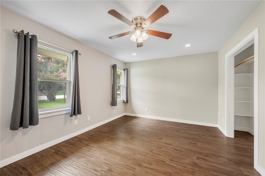 304 Dunn Street Bryan, TX 77801 - Photo 10 of 25