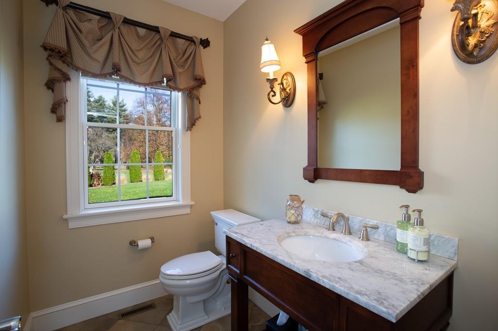 10 Greenwich Road Longmeadow, MA 01106 - Photo 15 of 42 Gallery Image 15