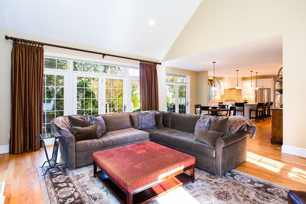 10 Greenwich Road Longmeadow, MA 01106 - Photo 8 of 42 Gallery Image 8