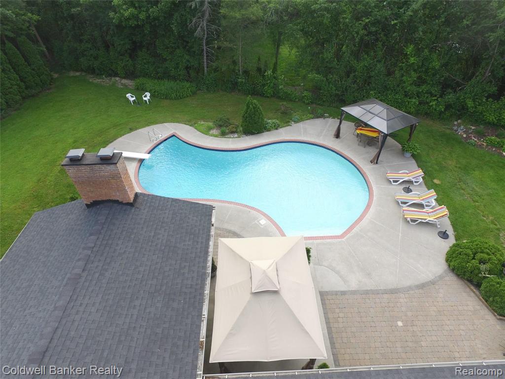 6040 Darramoor Road Bloomfield Hills, MI 48301 - Photo 6 of 47