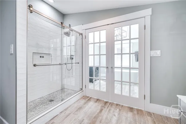 $1,025,000 | 705 East Park Avenue, Savannah, GA 31401