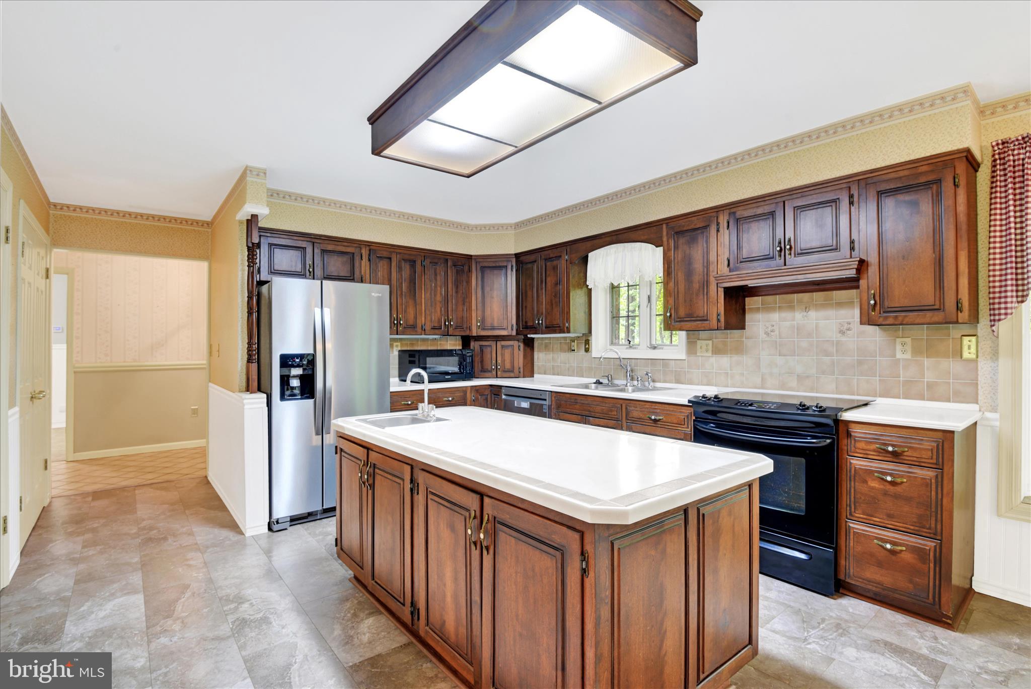 2055 Manchester Road Westminster, MD 21157 - Photo 20 of 48