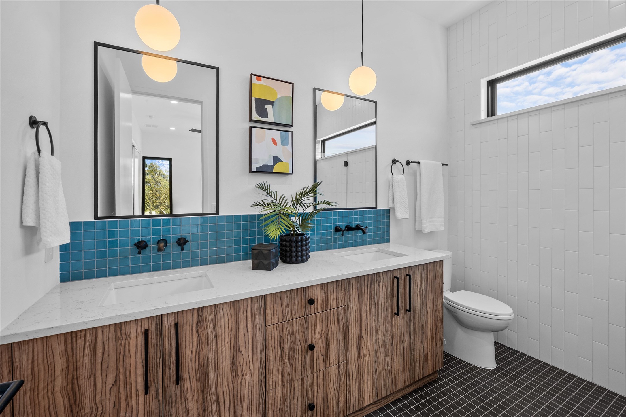 219 Lessin Lane, Unit 10A Austin, TX 78704 - Photo 19 of 28