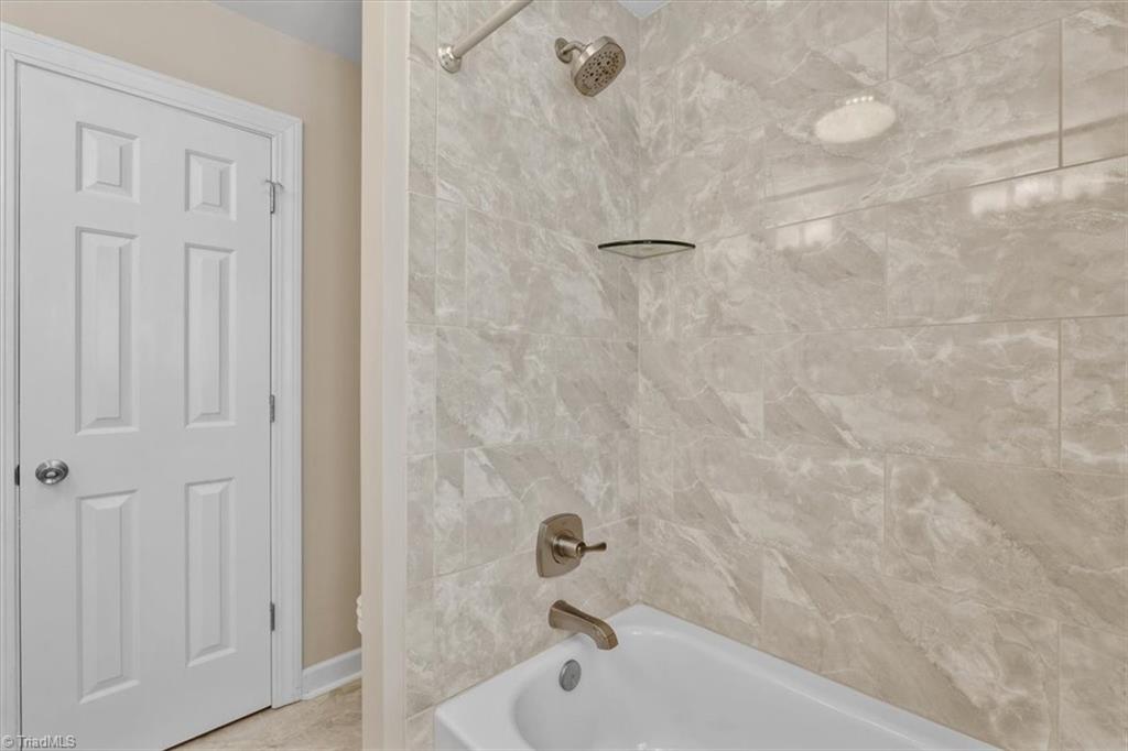 1009 Beecher Road Winston-Salem, NC 27104 - Photo 19 of 35