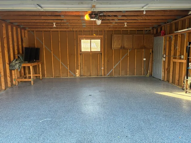 $215,500 | 3003 Elizabeth Avenue, Zion, IL 60099