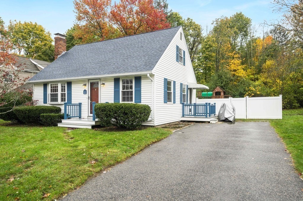 10 Summit Street Boston, MA 02136 - Photo 1 of 32 Gallery Image 1
