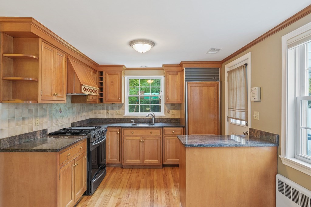 10 Summit Street Boston, MA 02136 - Photo 3 of 32 Gallery Image 3