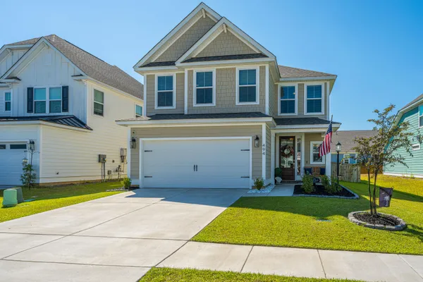$455,000 | 494 Eagleview Drive, Moncks Corner, SC 29461