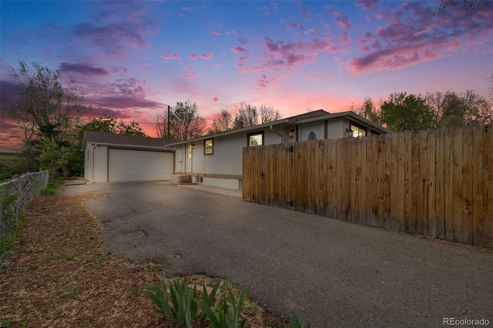 3015 Pierce Street Wheat Ridge, CO 80033 - Photo 4 of 39 Gallery Image 4