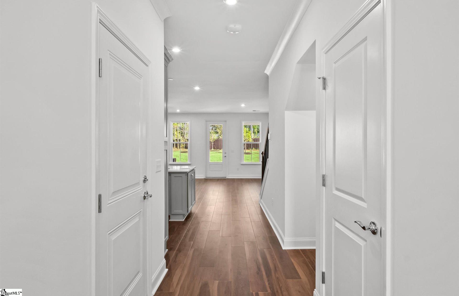 113 Gadwall Way Greenville, SC 29607 - Photo 5 of 28 Gallery Image 5