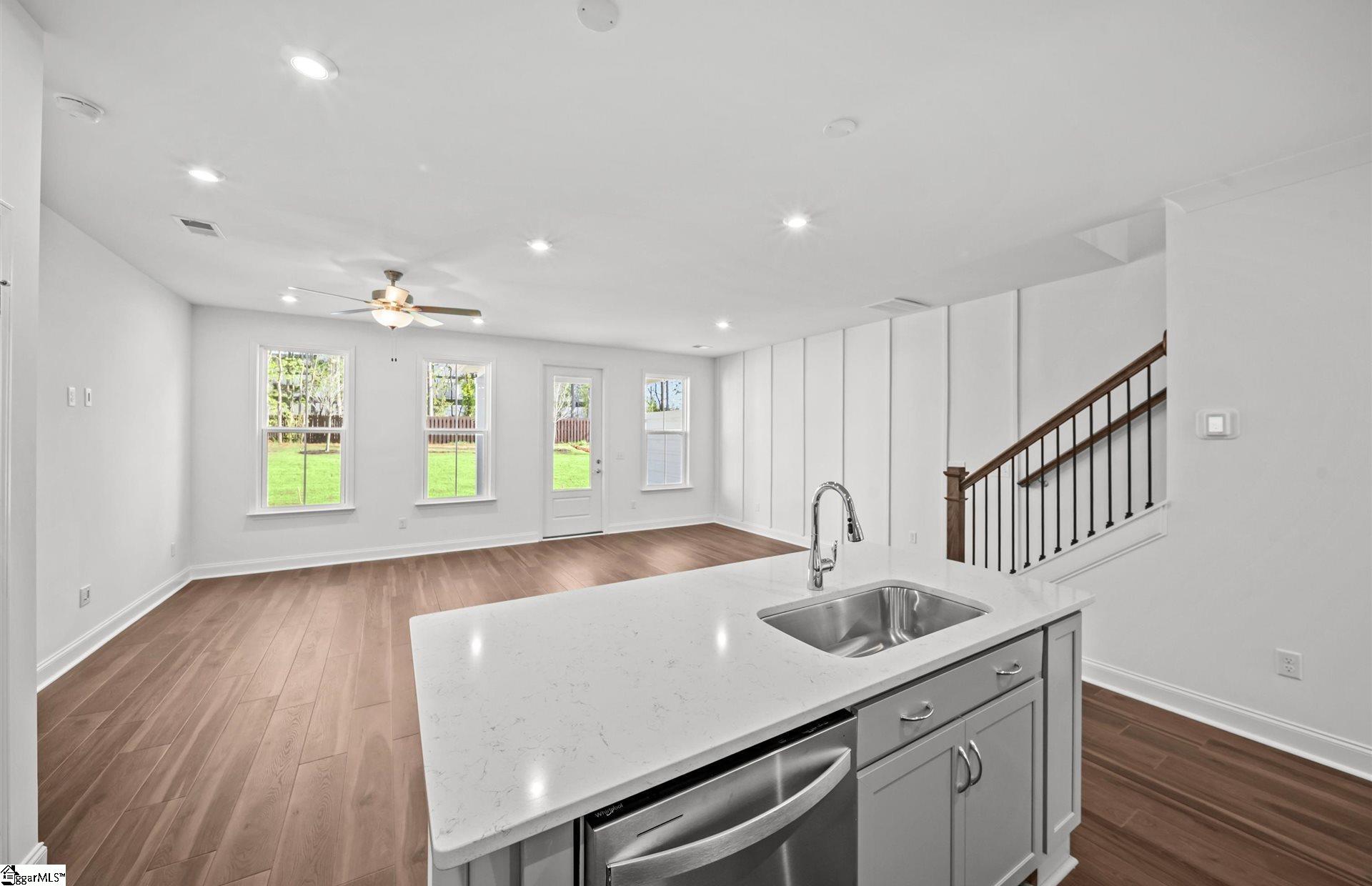 113 Gadwall Way Greenville, SC 29607 - Photo 10 of 28 Gallery Image 10