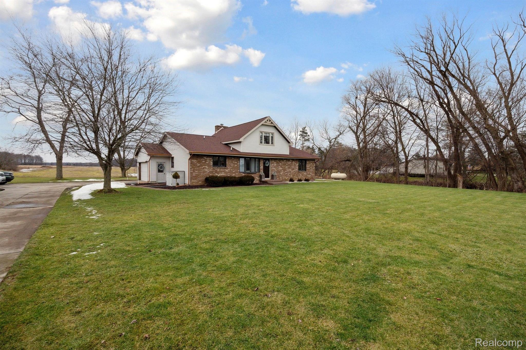 11186 West Stanley Road Flushing, MI 48433 - Photo 28 of 37 Gallery Image 28