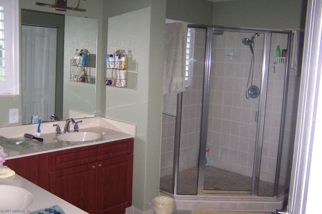9745 Touchton Road, Unit 3101 Jacksonville, FL 32246 - Photo 14 of 20 Master Bath