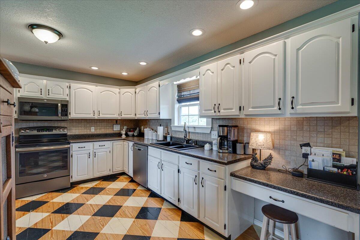 10987 Possum Trail Road Harrison, TN 37341 - Photo 11 of 51 11-10987 Possum Trail Rd-11