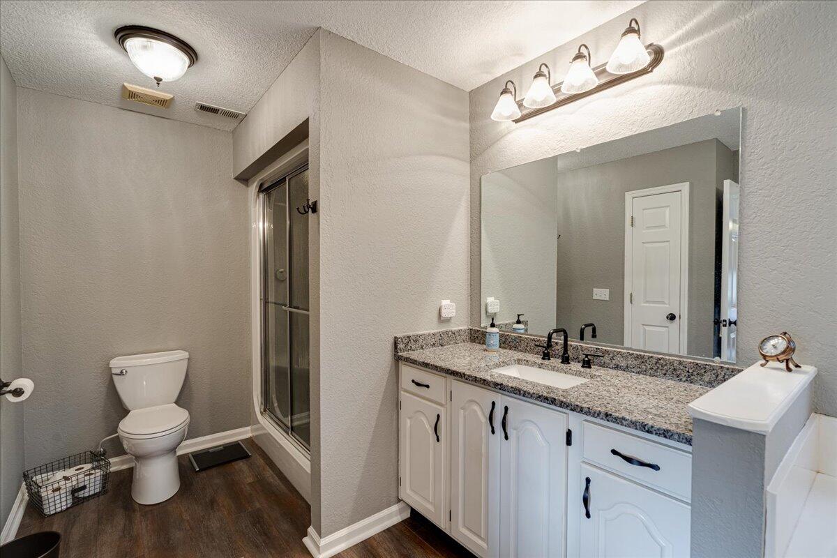 10987 Possum Trail Road Harrison, TN 37341 - Photo 20 of 51 21-10987 Possum Trail Rd-21