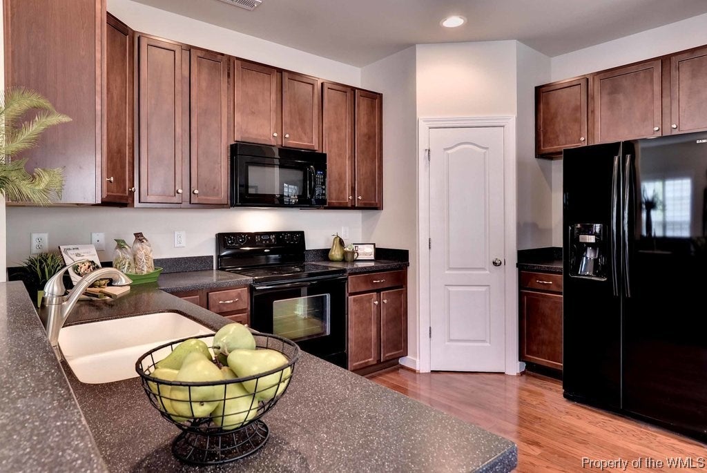 417 Quarterpath Road, Unit 417 Williamsburg, VA 23185 - Photo 11 of 36 Gallery Image 11