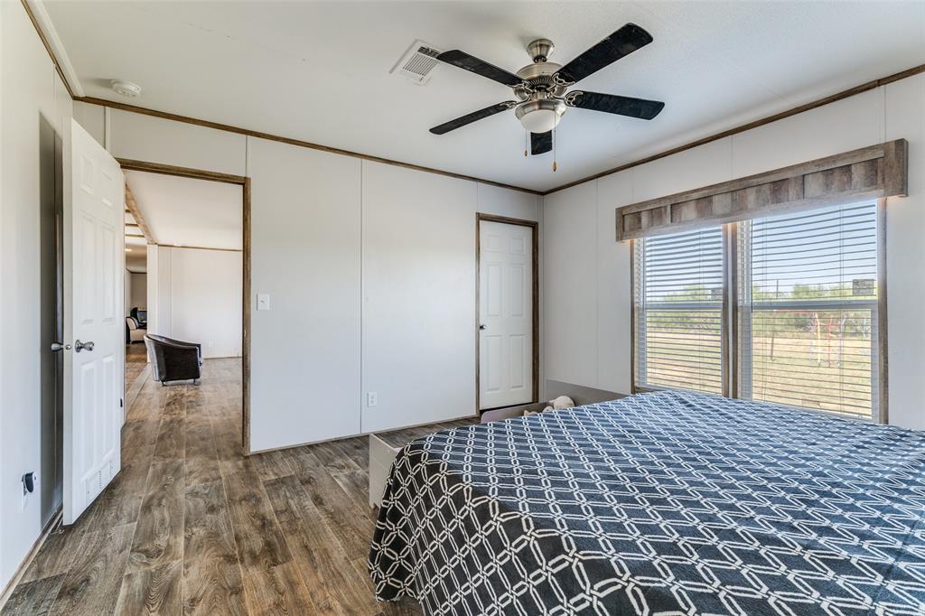 4599 Burwick Road Jacksboro, TX 76458 - Photo 20 of 33