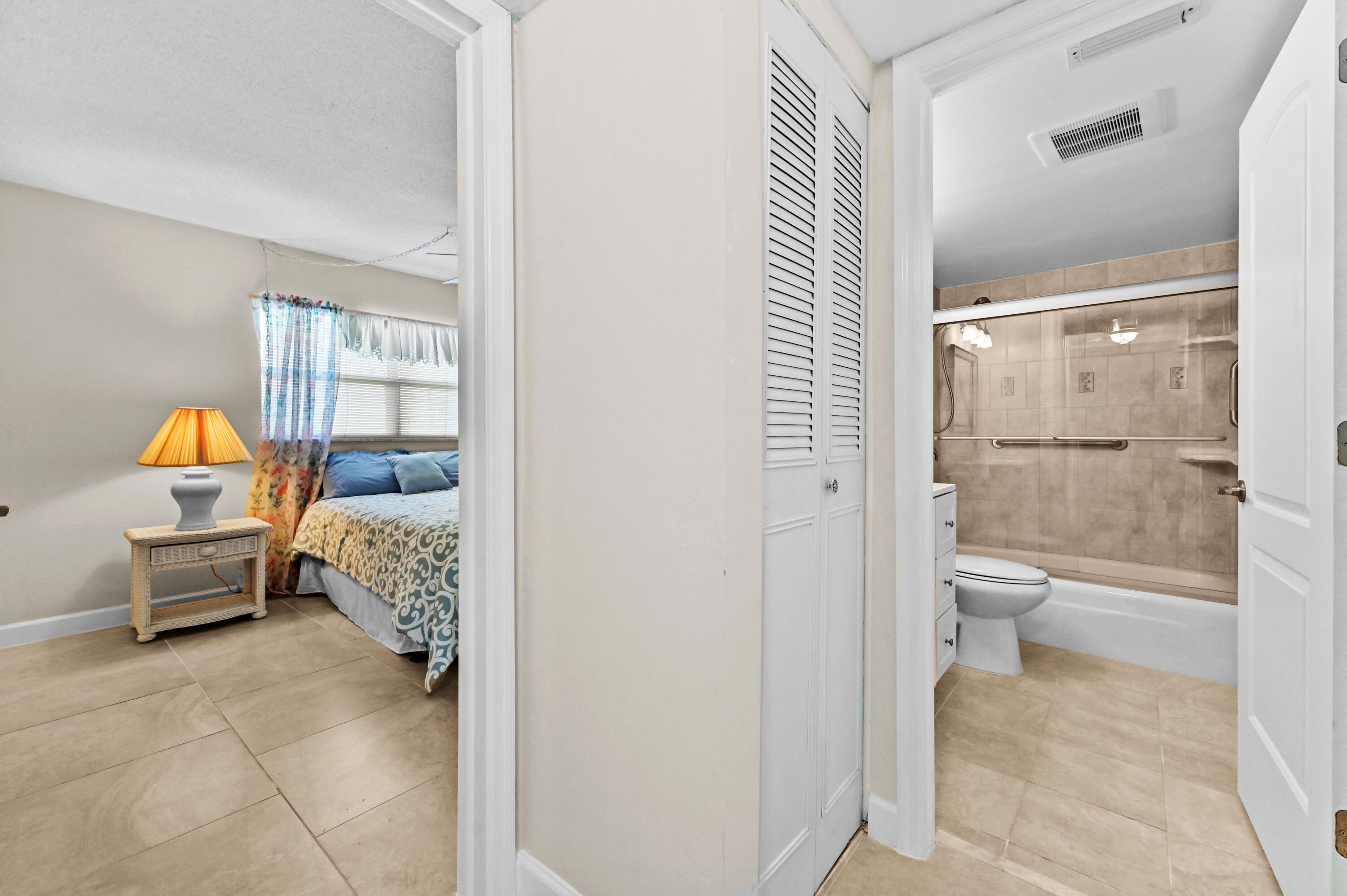 5540 North Ocean Boulevard, Unit 107 Ocean Ridge, FL 33435 - Photo 15 of 26 12 Hall 01