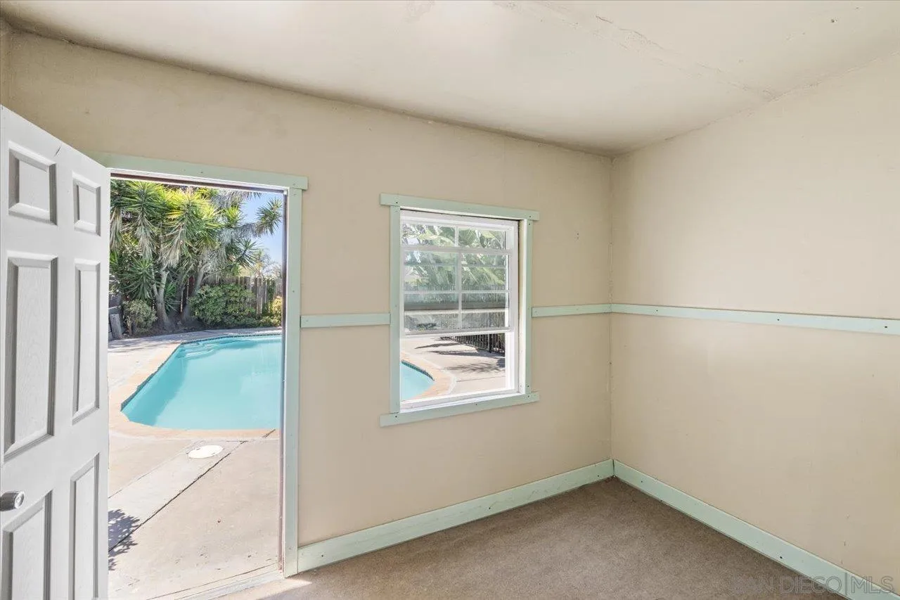 2337 Fallingleaf Road Oceanside, CA 92056 - Photo 34 of 38 Gallery Image 34