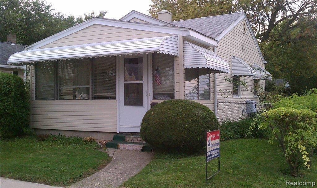 2157 Martin Road Ferndale, MI 48220 - Photo 1 of 5 IMAG1703.jpg