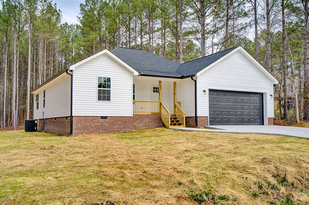 211 Bell Loop Chatsworth, GA 30705 - Photo 3 of 43 Gallery Image 3