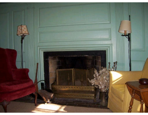 20 Kelsey Road Boxford, MA 01921 - Photo 4 of 8 a living room with furniture and a fireplace