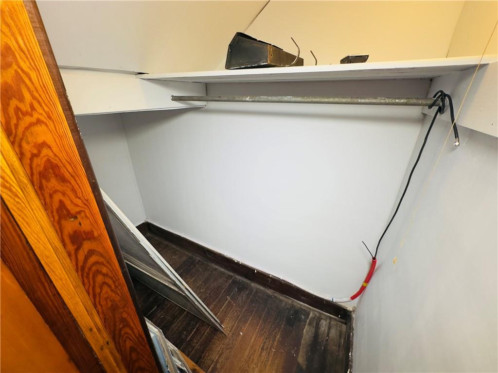 409 West Miller Street Appleton City, MO 64724 - Photo 23 of 41