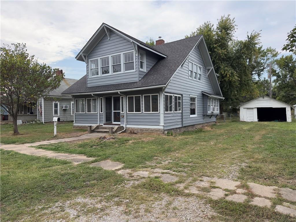 409 West Miller Street Appleton City, MO 64724 - Photo 30 of 41