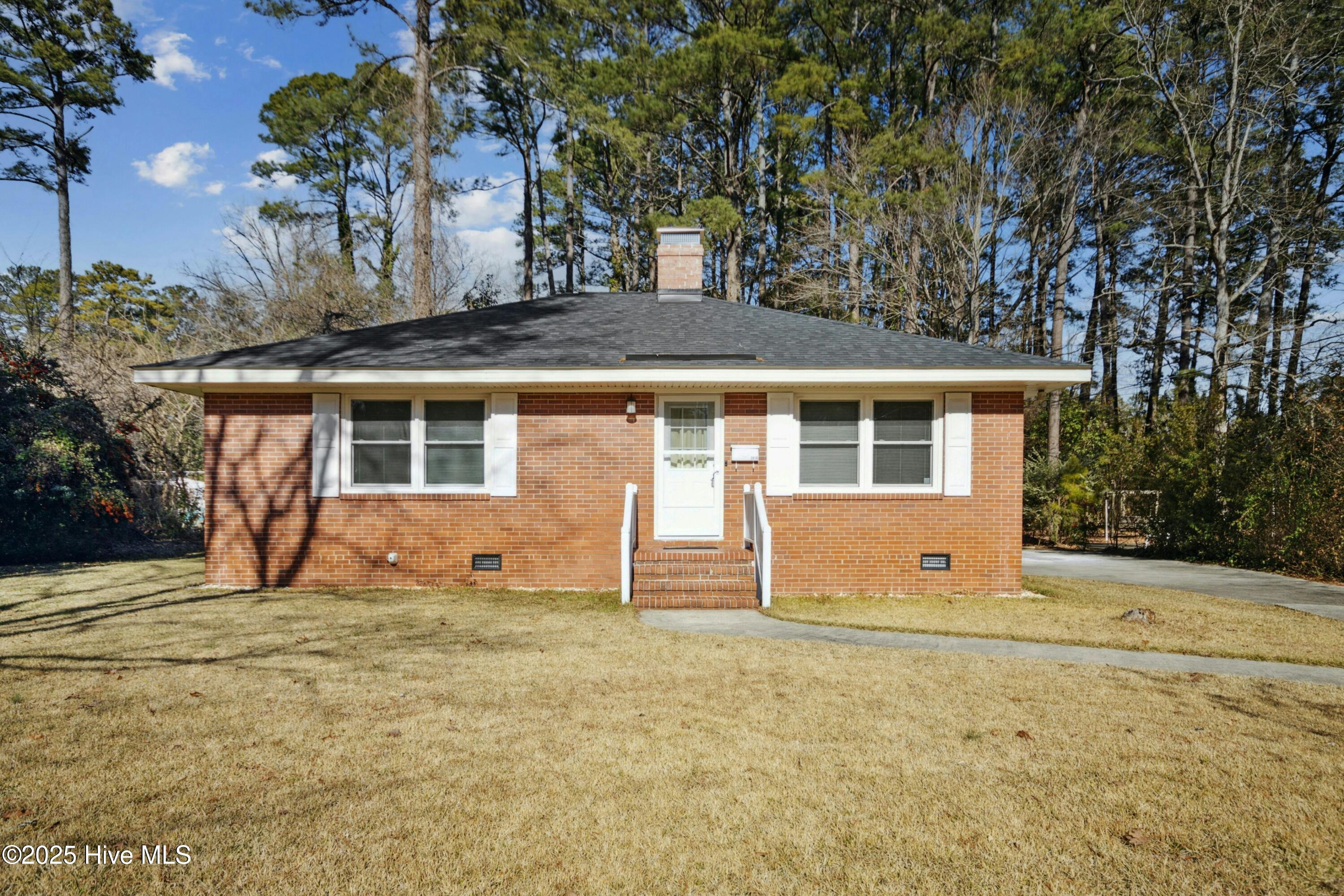 2816 Pelham Road Rocky Mount, NC 27804 - Photo 1 of 23 001-477445-IMG_2155