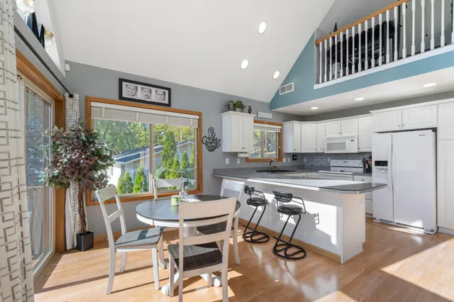 $825,000 | 11912 Waldron Road, Jerome, MI 49249