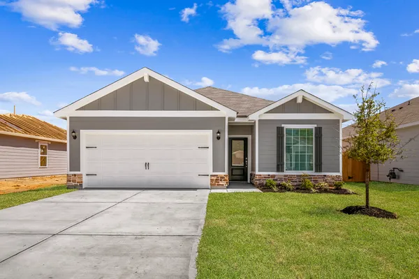 $2,120 | 10366 Red Cardinal Drive, Cleveland, TX 77328