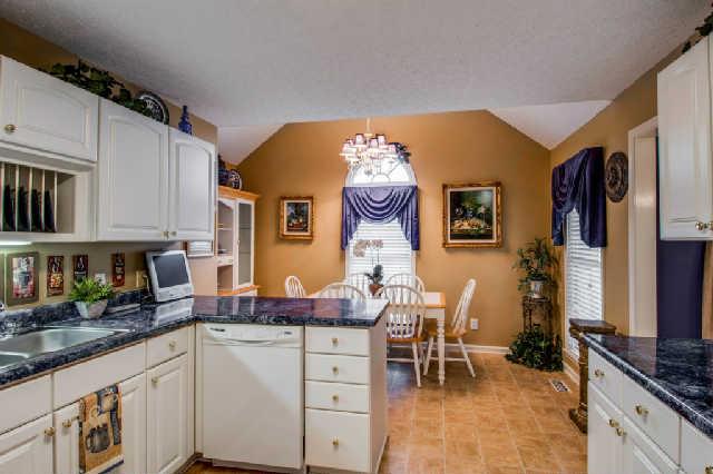 511 Ringgold Road Clarksville, TN 37042 - Photo 10 of 20 Gallery Image 10