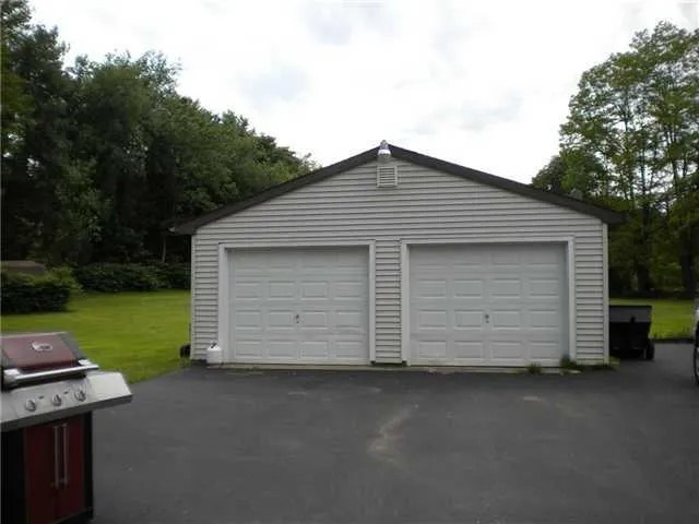 6471 Kelly Road Sodus, NY 14551 - Photo 3 of 15 2 Car Garage