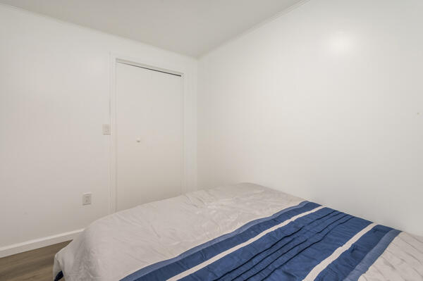 117 Clifton Drive Bushkill, PA 18324 - Photo 22 of 31 Bedroom 4 (2)