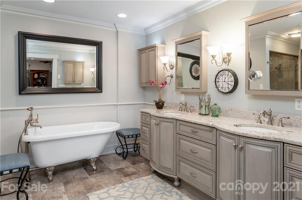 234 Sam Fox Road Mars Hill, NC 28754 - Photo 29 of 45 Gallery Image 29