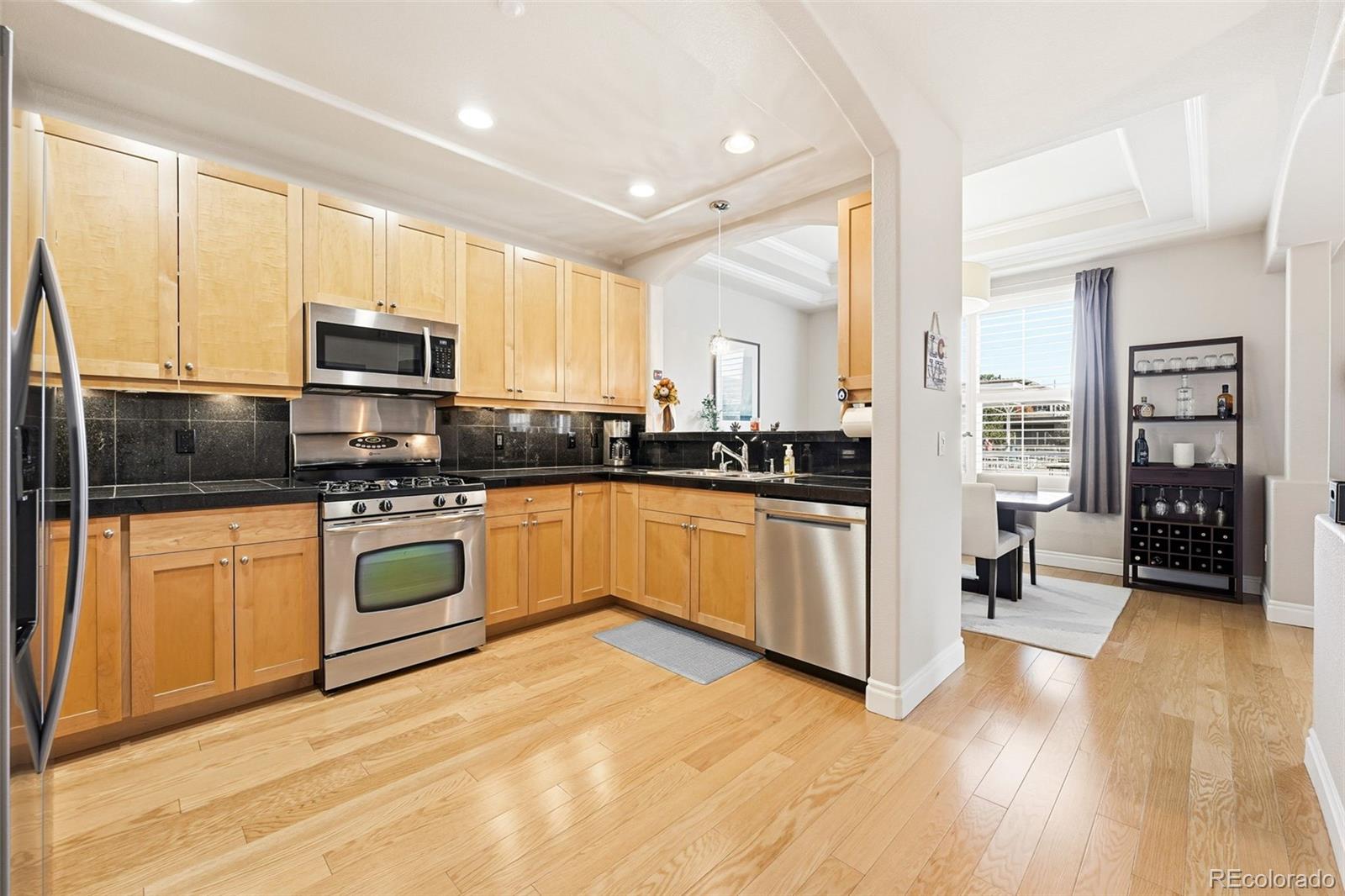 40 Madison Street, Unit 206 Denver, CO 80206 - Photo 17 of 35