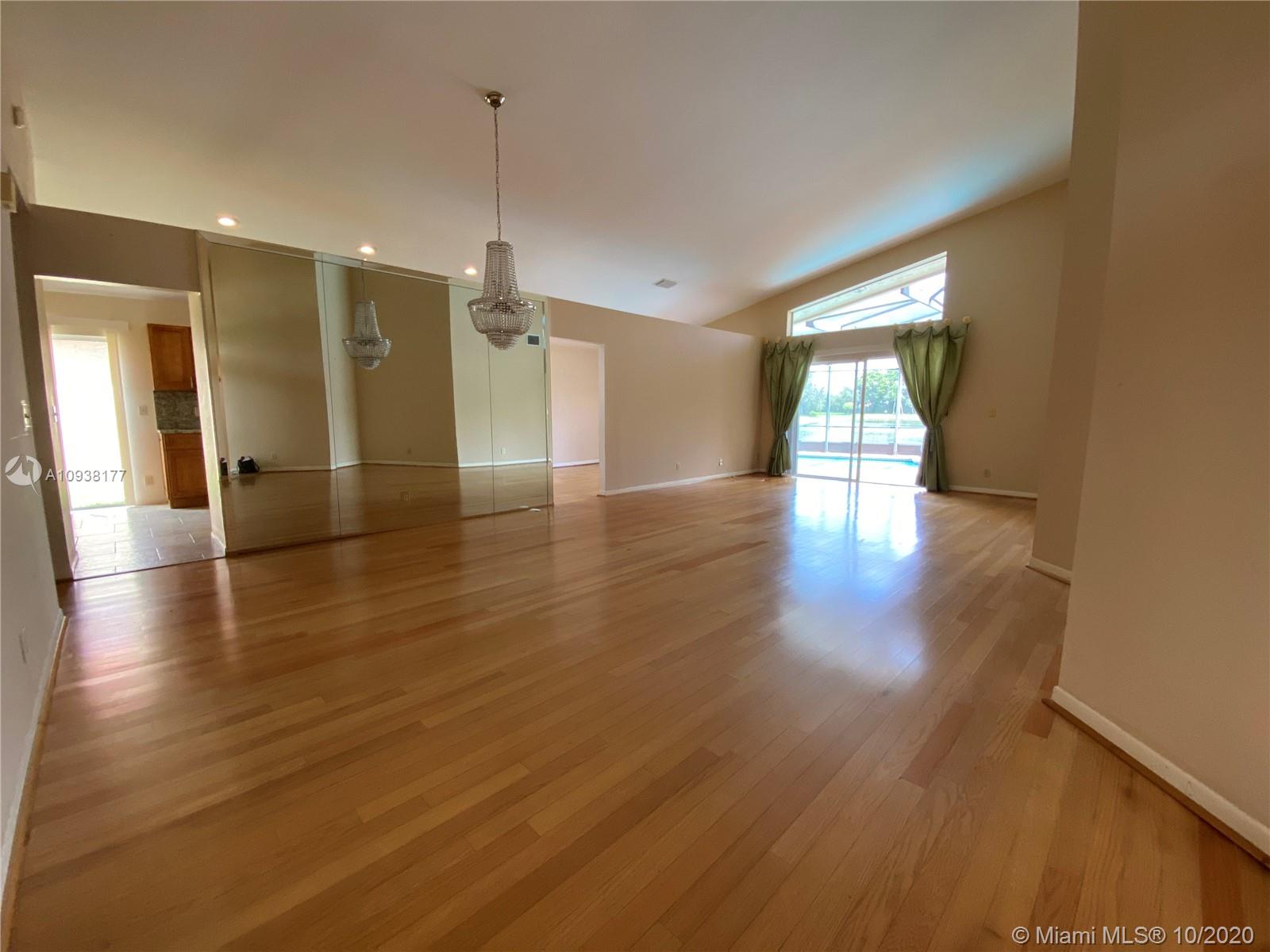 8531 Nadmar Avenue Boca Raton, FL 33434 - Photo 7 of 19
