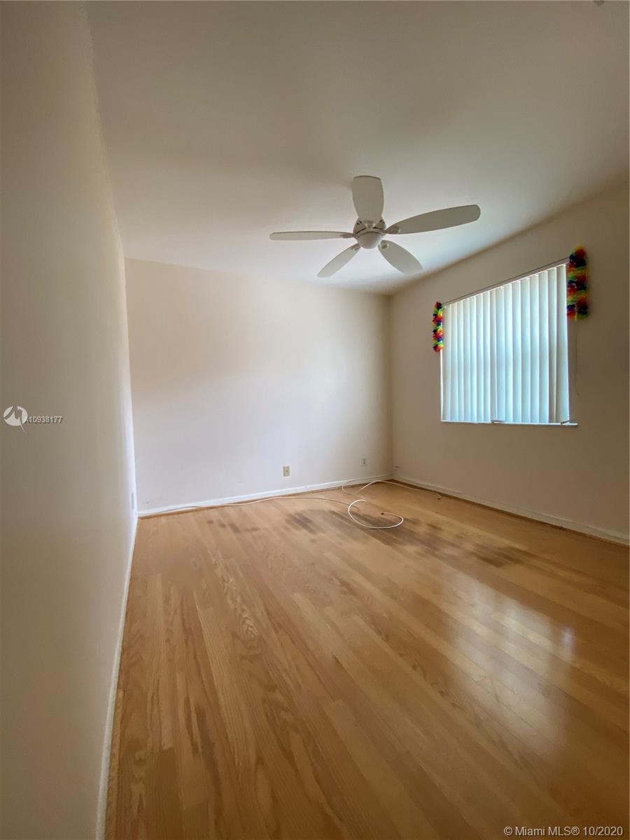 8531 Nadmar Avenue Boca Raton, FL 33434 - Photo 10 of 19
