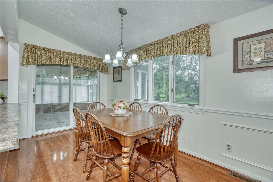66 Merryhill Drive Rochester, NY 14625 - Photo 15 of 44