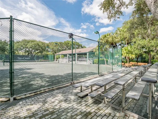 $6,500 | 1335 Winding Oaks Circle East, Unit 1001, Vero Beach, FL 32963