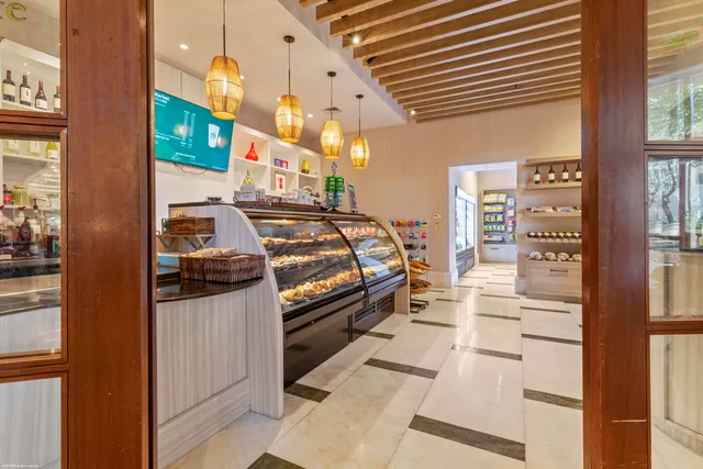 $2,499,000 | 3800 North Ocean Drive, Unit 1951, Singer Island, FL 33404