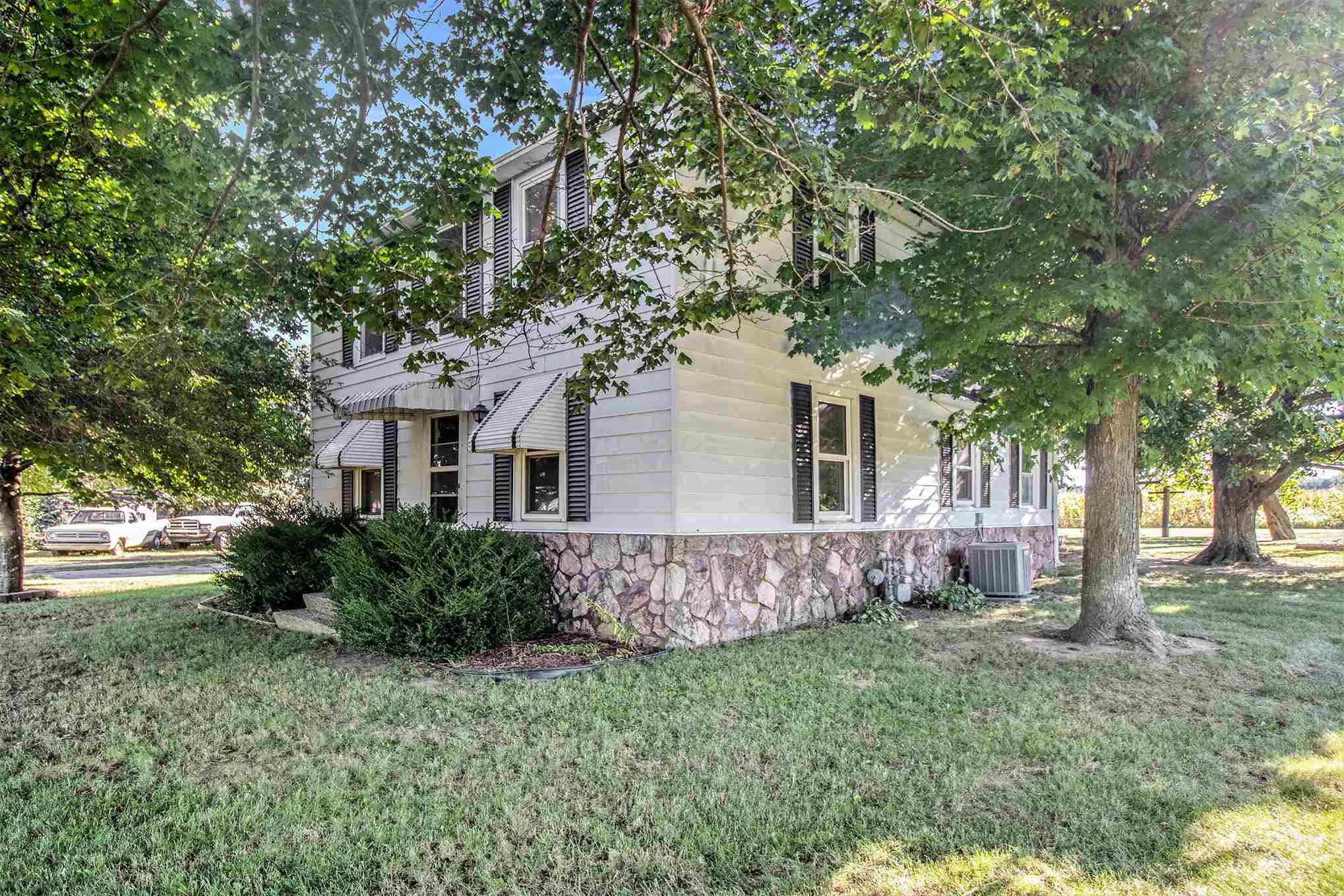 66152 Smilax Road North Liberty, IN 46554 - Photo 5 of 28