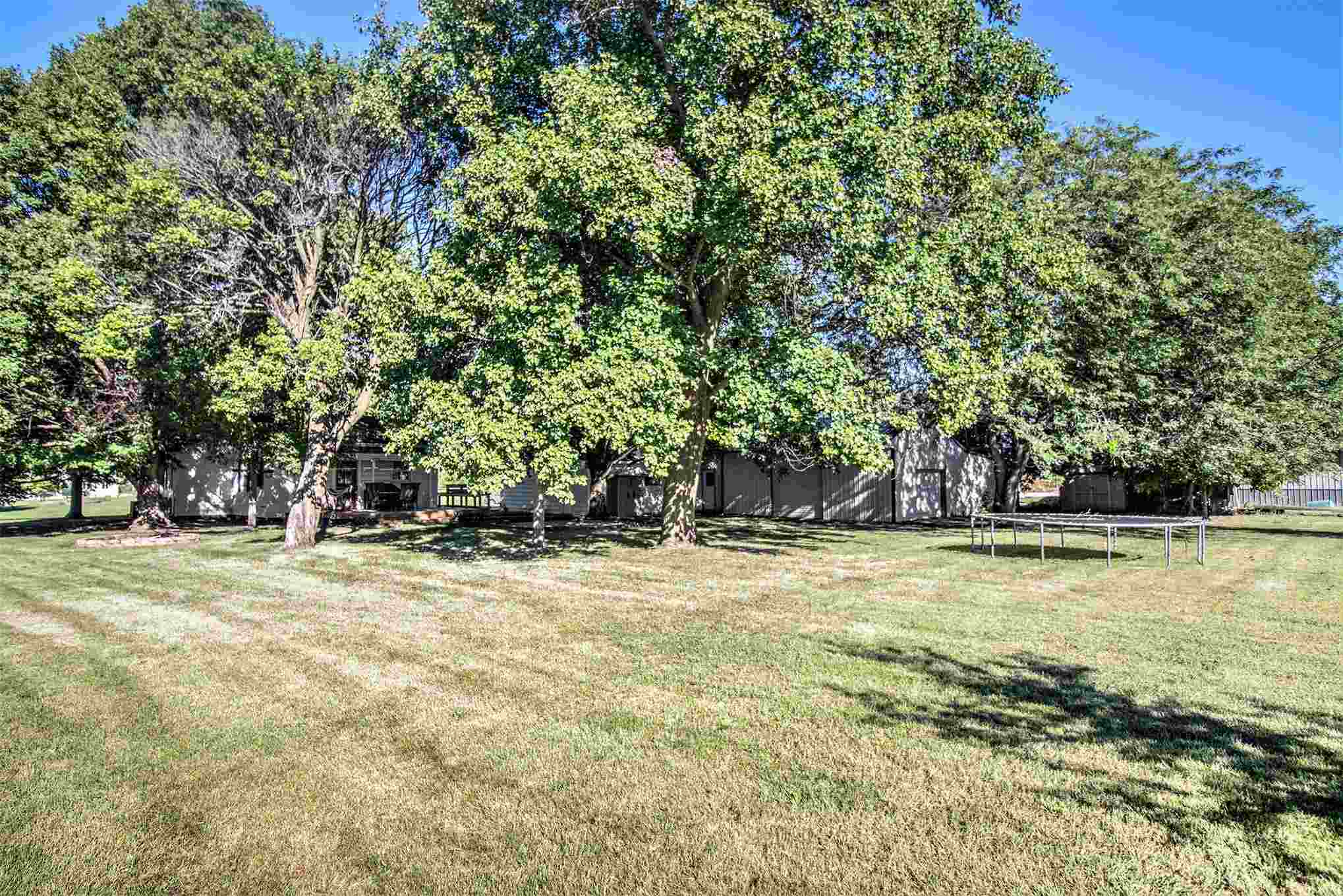 66152 Smilax Road North Liberty, IN 46554 - Photo 7 of 28
