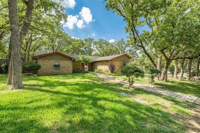 $275,000 | 5714 Cherrywood Lane, Arlington, TX 76016