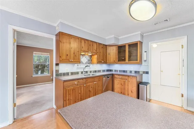 $275,000 | 5714 Cherrywood Lane, Arlington, TX 76016